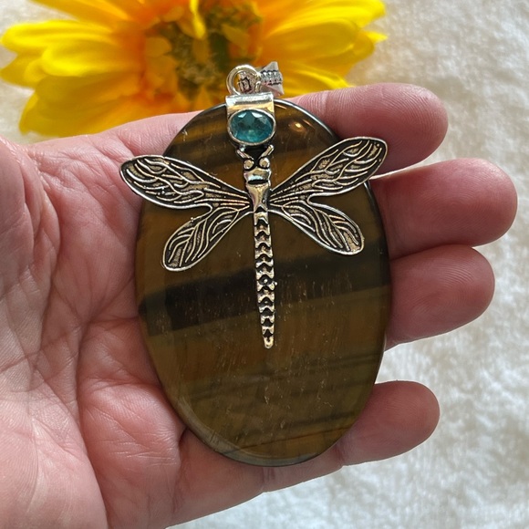 Huge Tiger Eye Pendant! Wow! - Picture 1 of 3